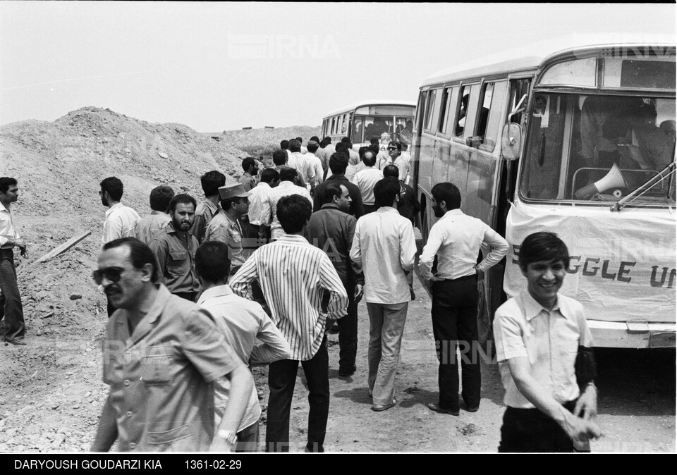 بازدید سفرای مقیم ایران از شهر جنگزده هویزه