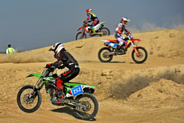 Iran : 5e manche du championnat de motocross féminin