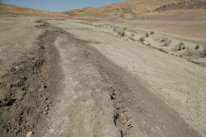 رویای آب در سرزمین هزاران چشمه