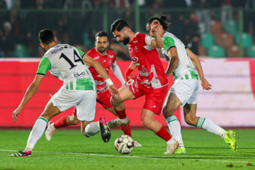 لیگ برتر فوتبال - پرسپولیس و خیبر