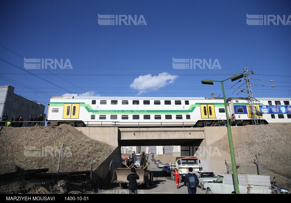 تصادف ۲ قطار در خط پنج مترو تهران