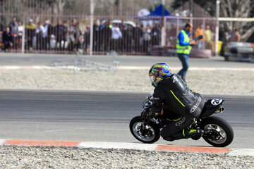 Courses de motos à Téhéran 
