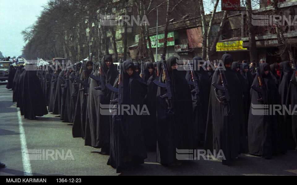 راهپیمایی بمناسبت روز زن