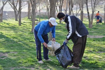 پاکسازی حاشیه سد مهاباد