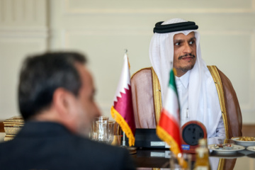 Meeting of Iranian, Qatari foreign ministers