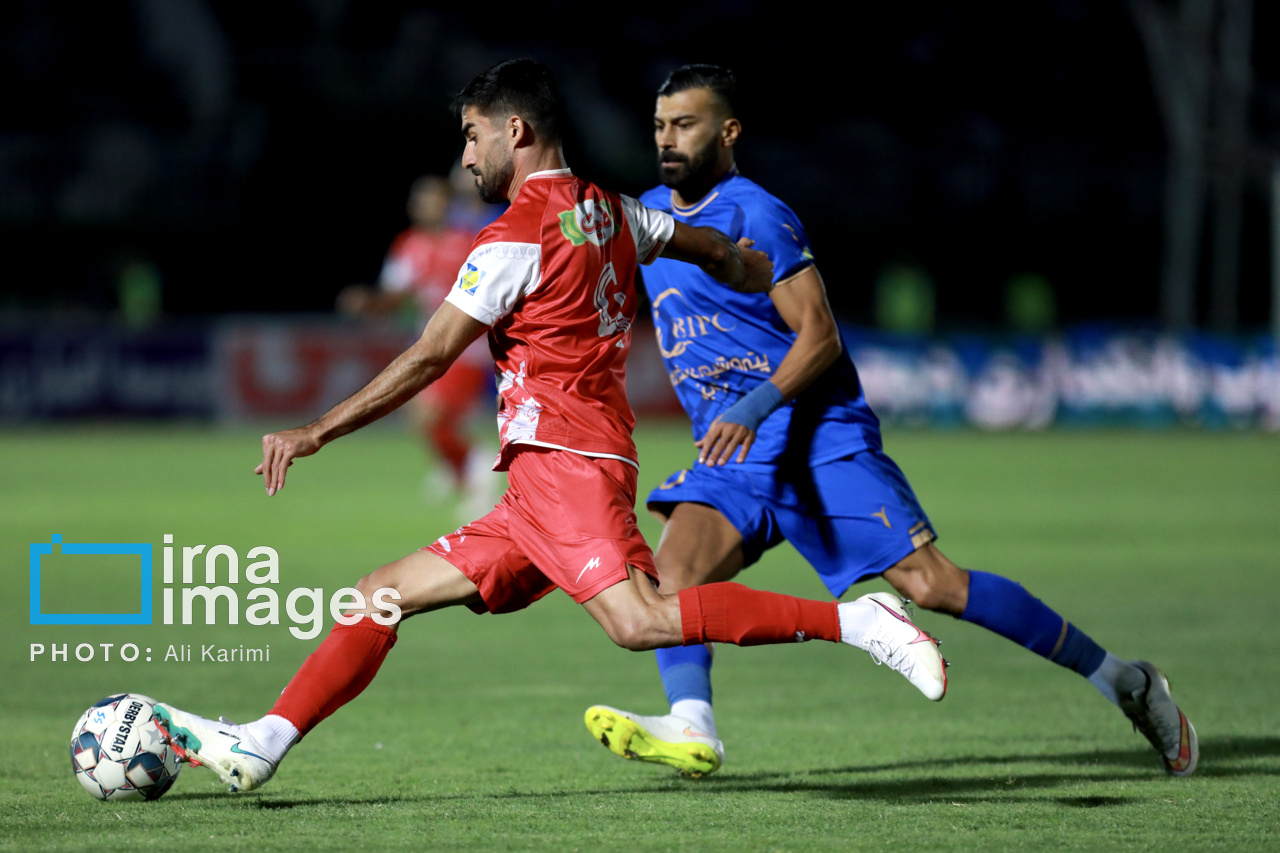 لیگ برتر فوتبال- استقلال و پرسپولیس