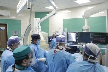 نخستین عمل کارگزاری دریچه قلب بدون جراحی در مشهد انجام شد