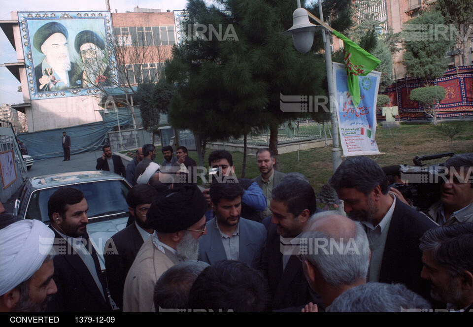 دیدار رهبر معظم انقلاب اسلامی با دانشجویان دانشگاه صنعتی امیرکبیر