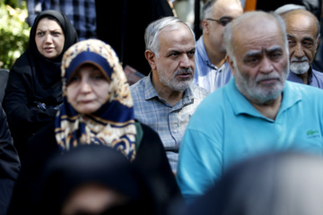 « احمد مسجد جامعی» در مراسم تشییع پیکر «محمود حکیمی»