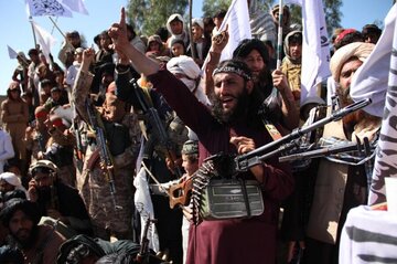 ریشه یابی شکست دولت قانونی و پیروزی طالبان در افغانستان