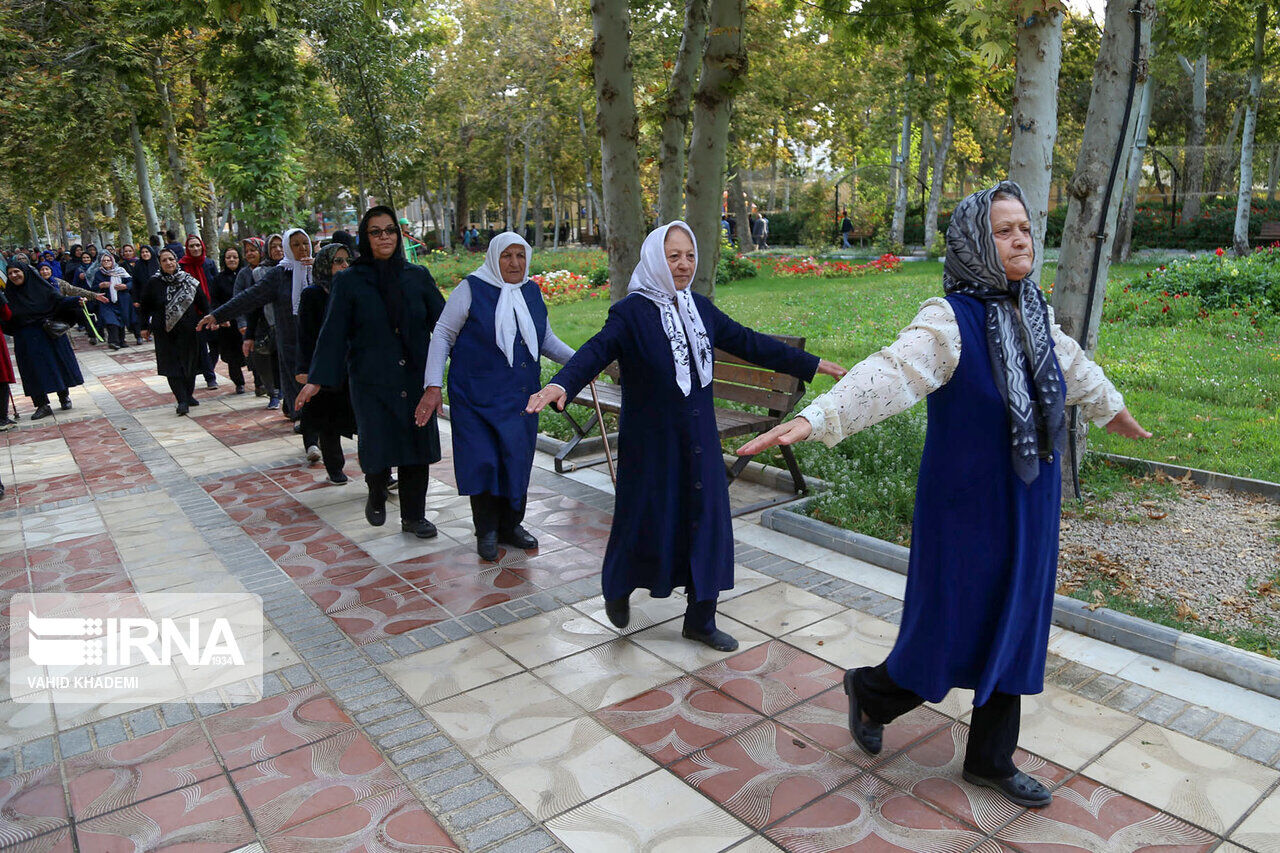 توجه بیشتر به ورزش کارمندان و سالمندان ضروری است