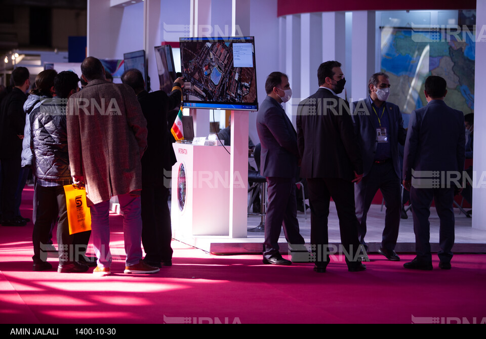 افتتاح نمایشگاه ایران ژئو