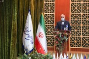 استاندار اصفهان: بنای مسئولان نظام بر حل مشکلات مردم است