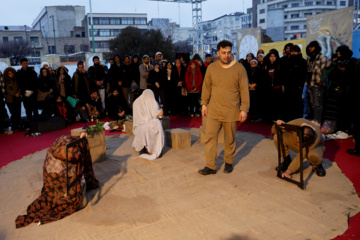 Spectacles de rue du Festival de Théâtre Fajr 2025 - Jour 6