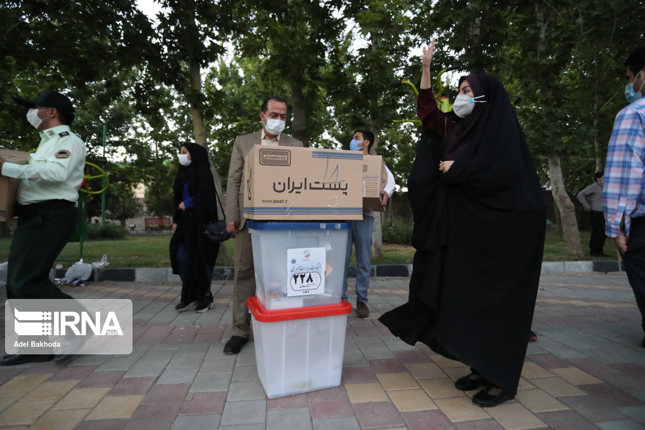هزار و ۶۰۰ بازرس نظارت بر انتخابات استان همدان را بر عهده دارند