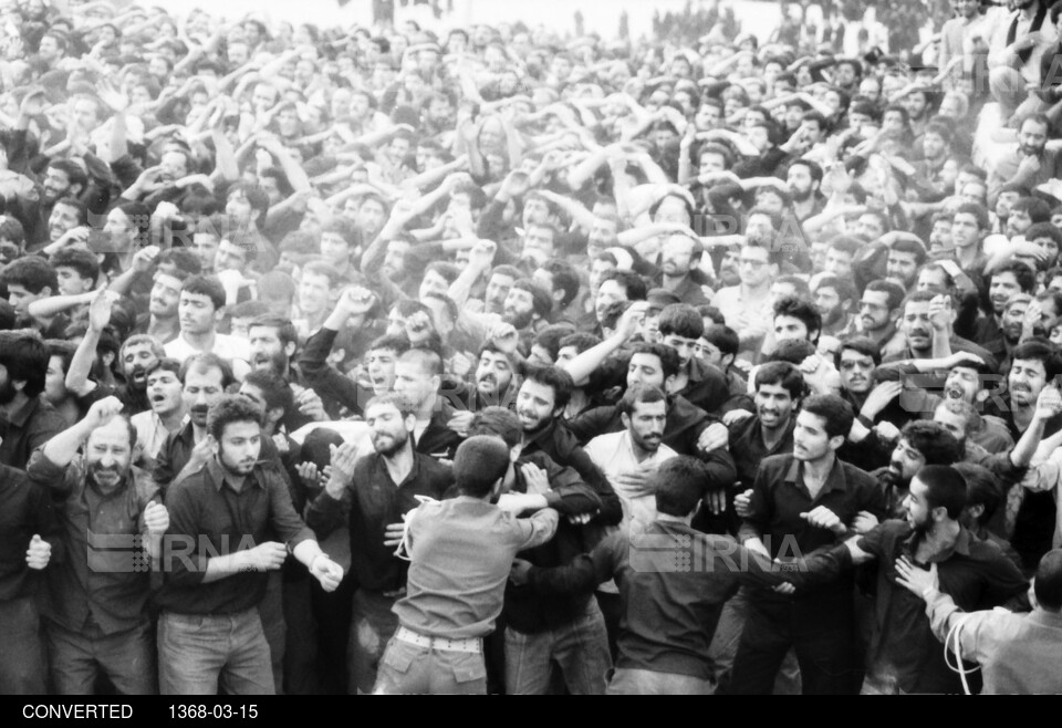 وداع مردم با بنیانگذار انقلاب حضرت امام خمینی(ره) در مصلای بزرگ تهران