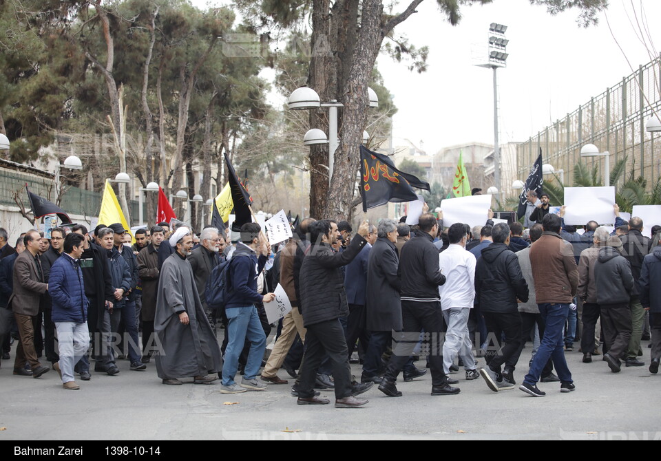 تجمع دانشجویان دانشگاه های تهران در پی شهادت سپهبد سلیمانی