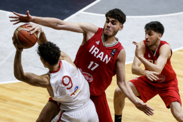 U-18 basketball match between Iran and Turkiye