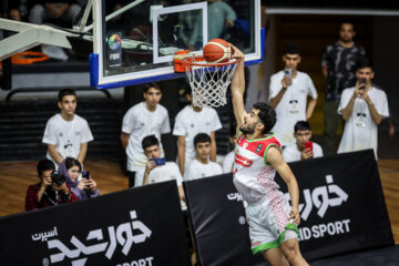 Superstars of Iran’s basketball league
