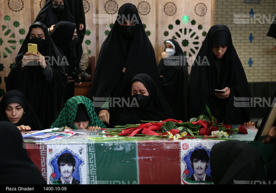 استقبال از پیکر شهیدان در شیراز