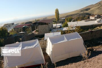 امدادرسانی هلال احمر در ۸۱ روستای زلزله‌زده آذربایجان‌شرقی