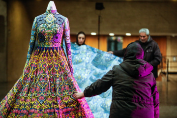 Festival de Arte Irán Zamin en Torre Azadi 