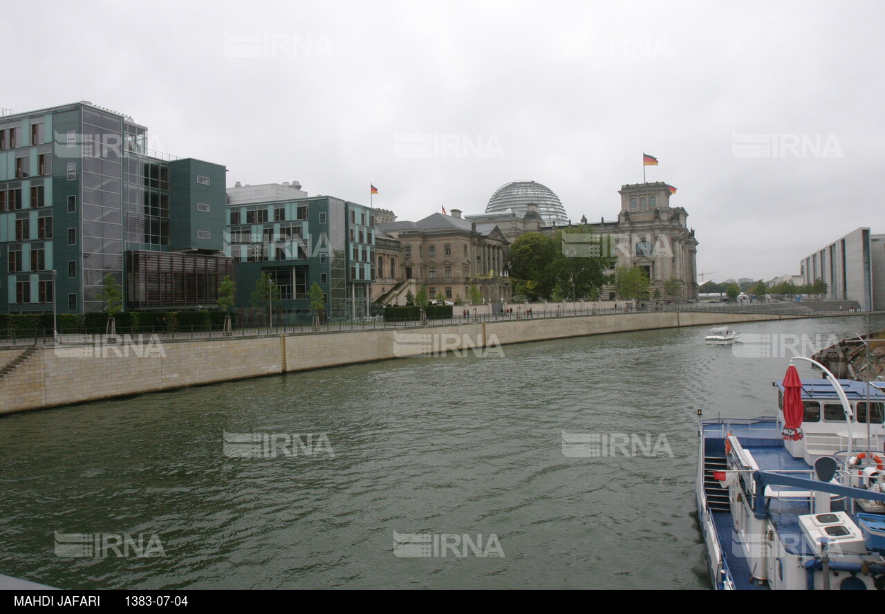 یکروز در شهر برلین پایتخت آلمان - رودخانه شپری