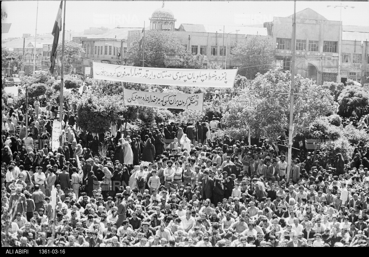 راهپیمایی به مناسبت سالگرد قیام ۱۵ خرداد ۴۲ در همدان