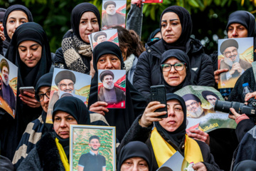 Funérailles solennelles du martyr Sayyed Hashim Safieddine dans le sud du Liban