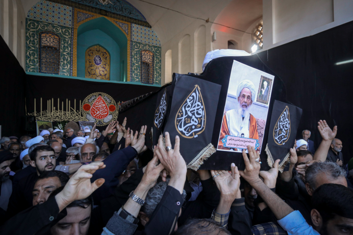 وداع و تشییع پیکر حجت الاسلام و المسلمین «صدرالدین عارفی‌نژاد»