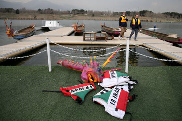 Liga Premier de Barco Dragón y Kayak Polo femenino