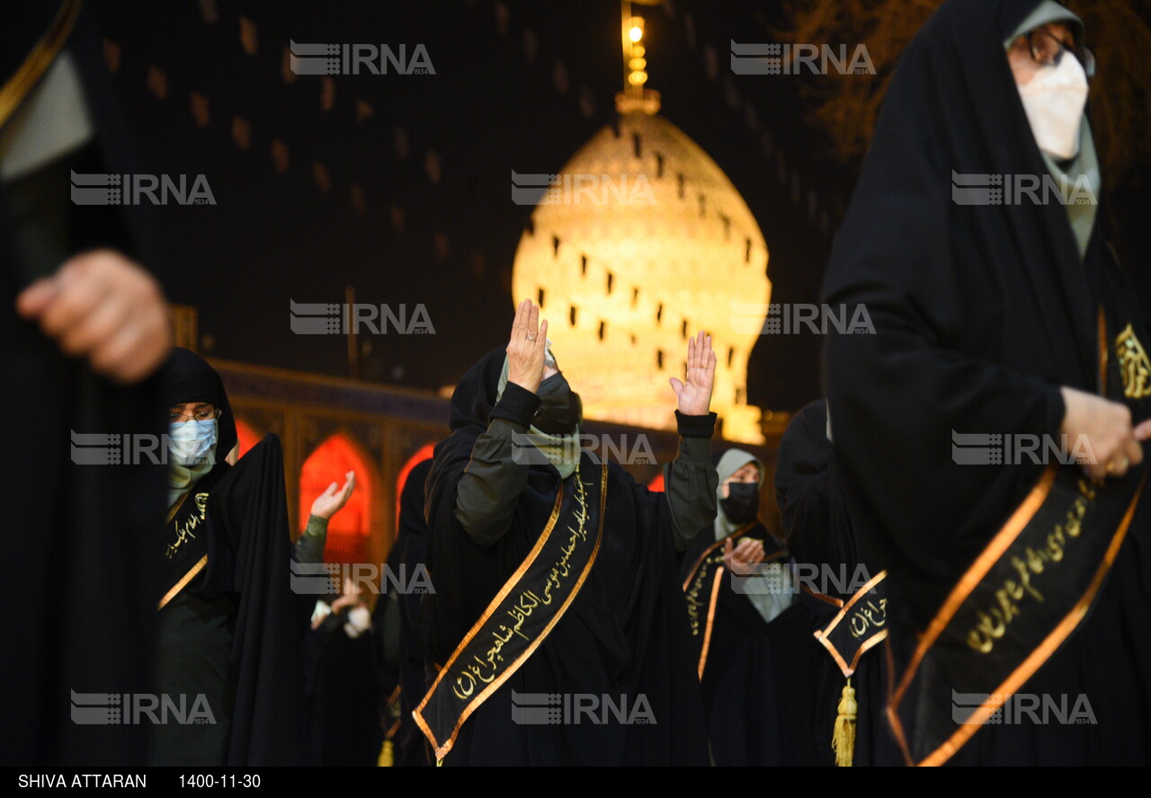 مراسم لاله گردانی شب شهادت احمد بن موسی (ع) در شیراز