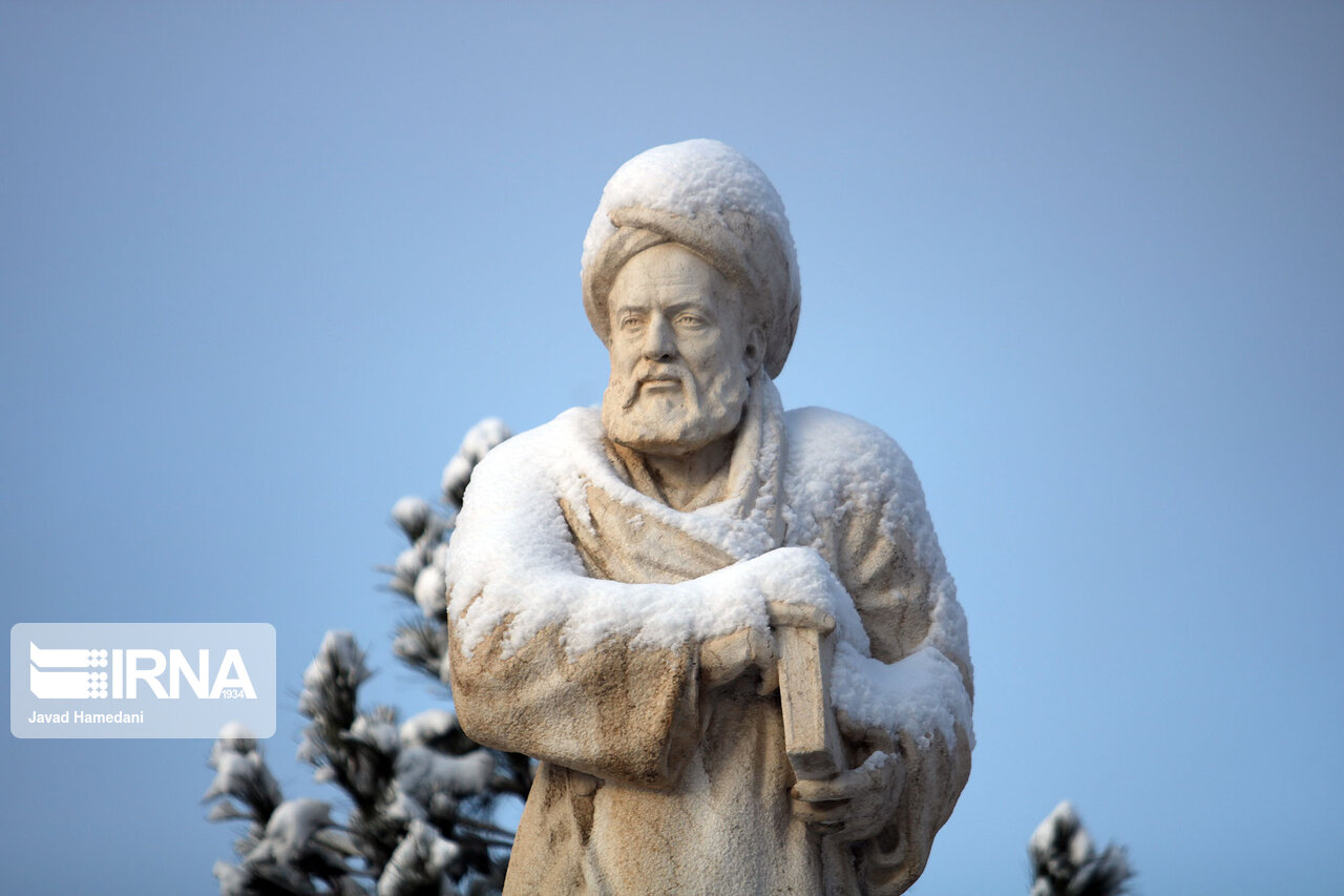 ریزش برف زمستانی همدان را فرا می‌گیرد