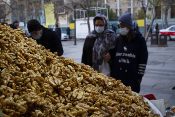 بازار خرید شب یلدا در تهران