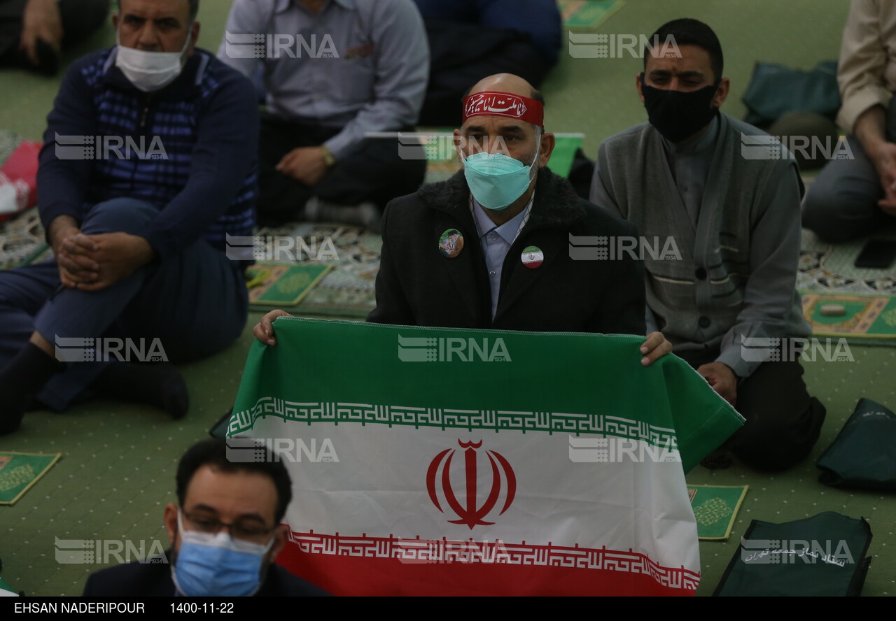 حضور رئیس جمهور در نماز عبادی - سیاسی جمعه تهران 22 بهمن 1400