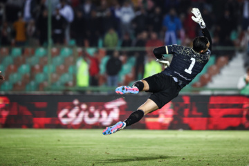 لیگ برتر فوتبال - پرسپولیس و شمس آذر