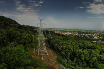 Inauguration d'un projet de ligne de transport d'électricité dans le nord de l'Iran