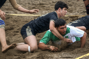 Iran : tournoi de championnat du monde du Kabaddi sur la plage