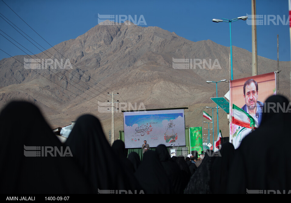 رونمایی از یادمان شهید فخری زاده