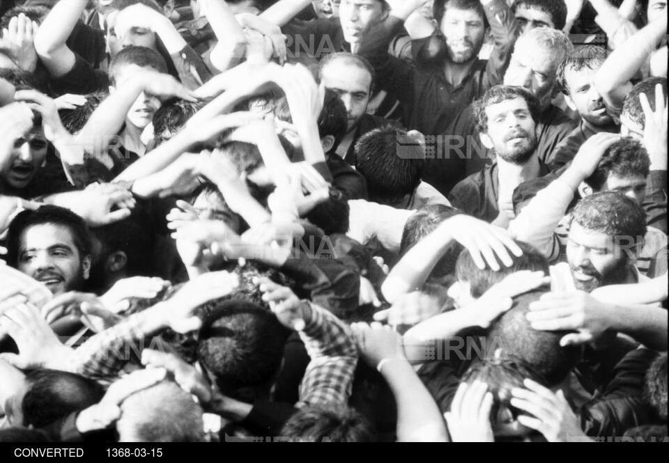 وداع مردم با بنیانگذار انقلاب حضرت امام خمینی(ره) در مصلای بزرگ تهران