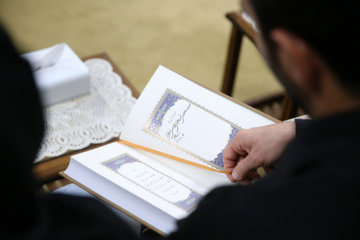 La rencontre des familles des récents martyrs de la DCA iranienne le Leader de la RII