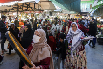 Le rituel du Nowruz Khani annonce l'arrivée du nouvel an persan