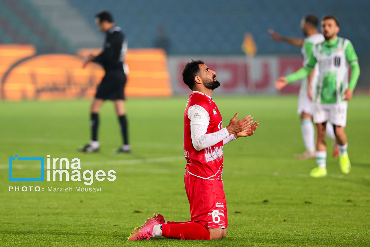 لیگ برتر فوتبال - پرسپولیس و خیبر