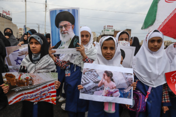 Las marchas del 13 de Aban en todo Irán