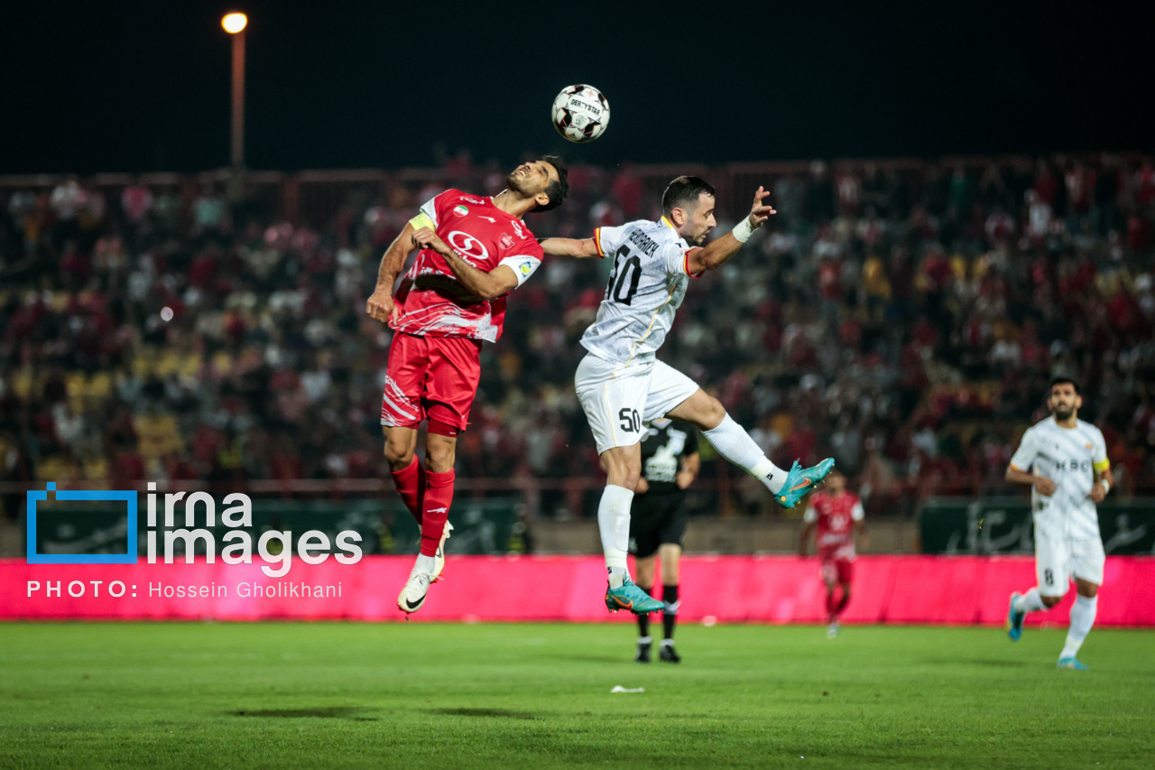 لیگ برتر فوتبال- پرسپولیس و فولاد خوزستان