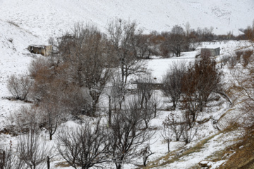 سپیدپوش شدن مناطق کوهستانی کردستان