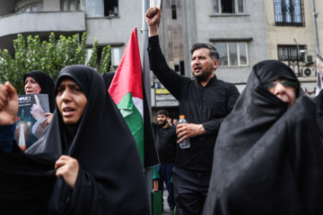 Multitudinario funeral del mártir Haniya en Teherán