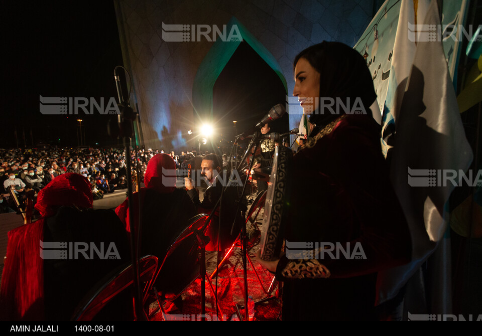 جشن میلاد خاتم الانبیاء در میدان آزادی