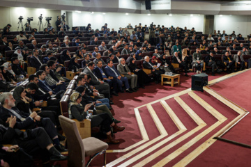 همایش «گفت‌وگوی ملی درباره وفاق ملی»