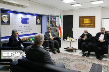 IRNA chief meets Islamic Jihad leader